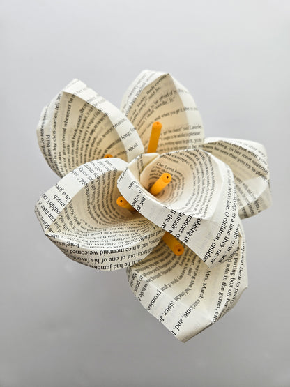 Book Page Paper Flower Bouquet - Calla Lily