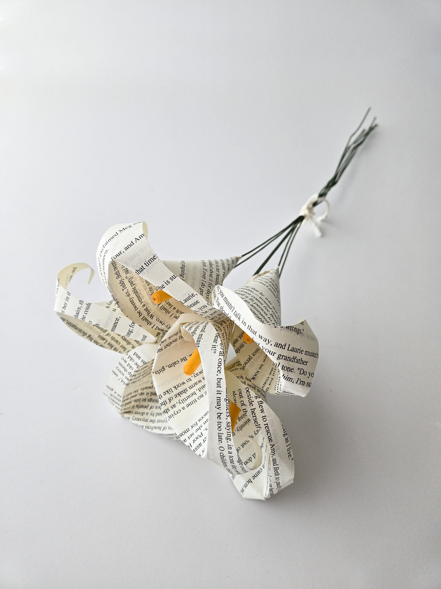 Book Page Paper Flower Bouquet - Calla Lily