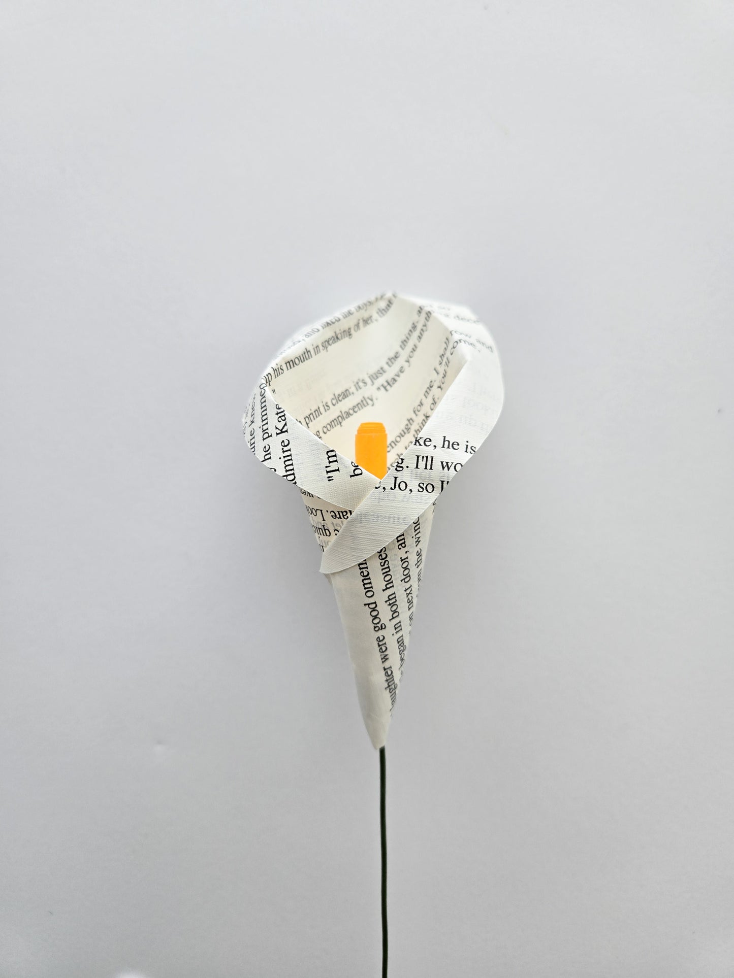 Book Page Paper Flower Bouquet - Calla Lily