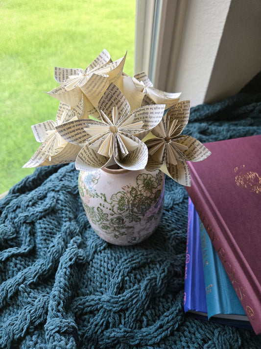 Vintage Book Page Origami Star Flowers, First Anniversary Gift, 5-8 Stems